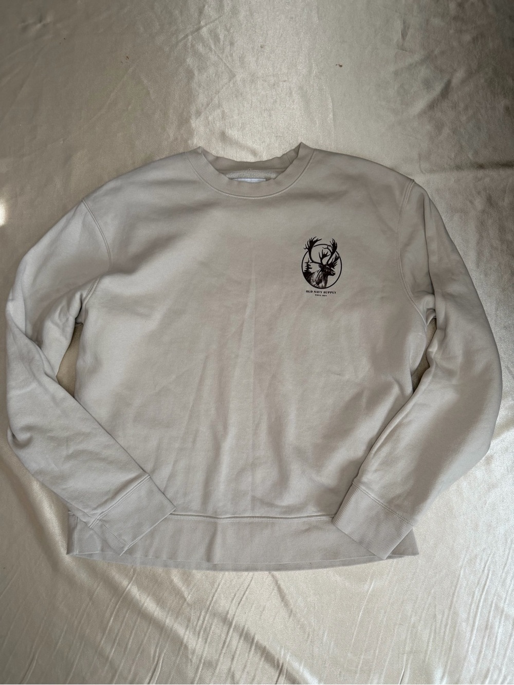 Old Navy Men’s Size Large Supply Since 1994 Deer Crewneck Cream Sweatshirt